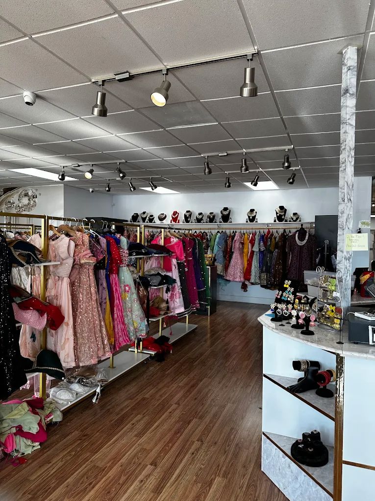 Maya Boutique
